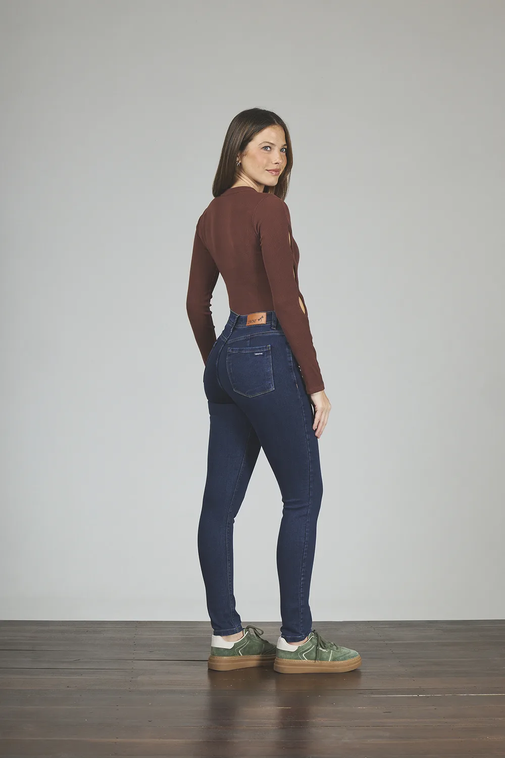 Alternative view of ART. 004 |  AZUL HILO CAMEL ELASTIZADO