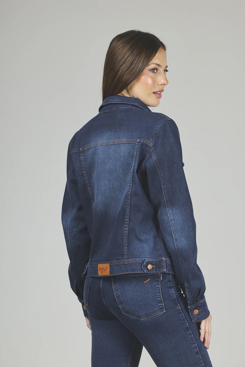 Alternative view of ART. 065 | CAMPERA AZUL CLÁSICO ELASTIZADO