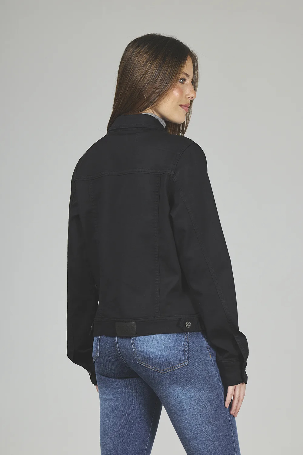 Alternative view of ART. 066 | CAMPERA NEGRA CLÁSICA ELASTIZADO