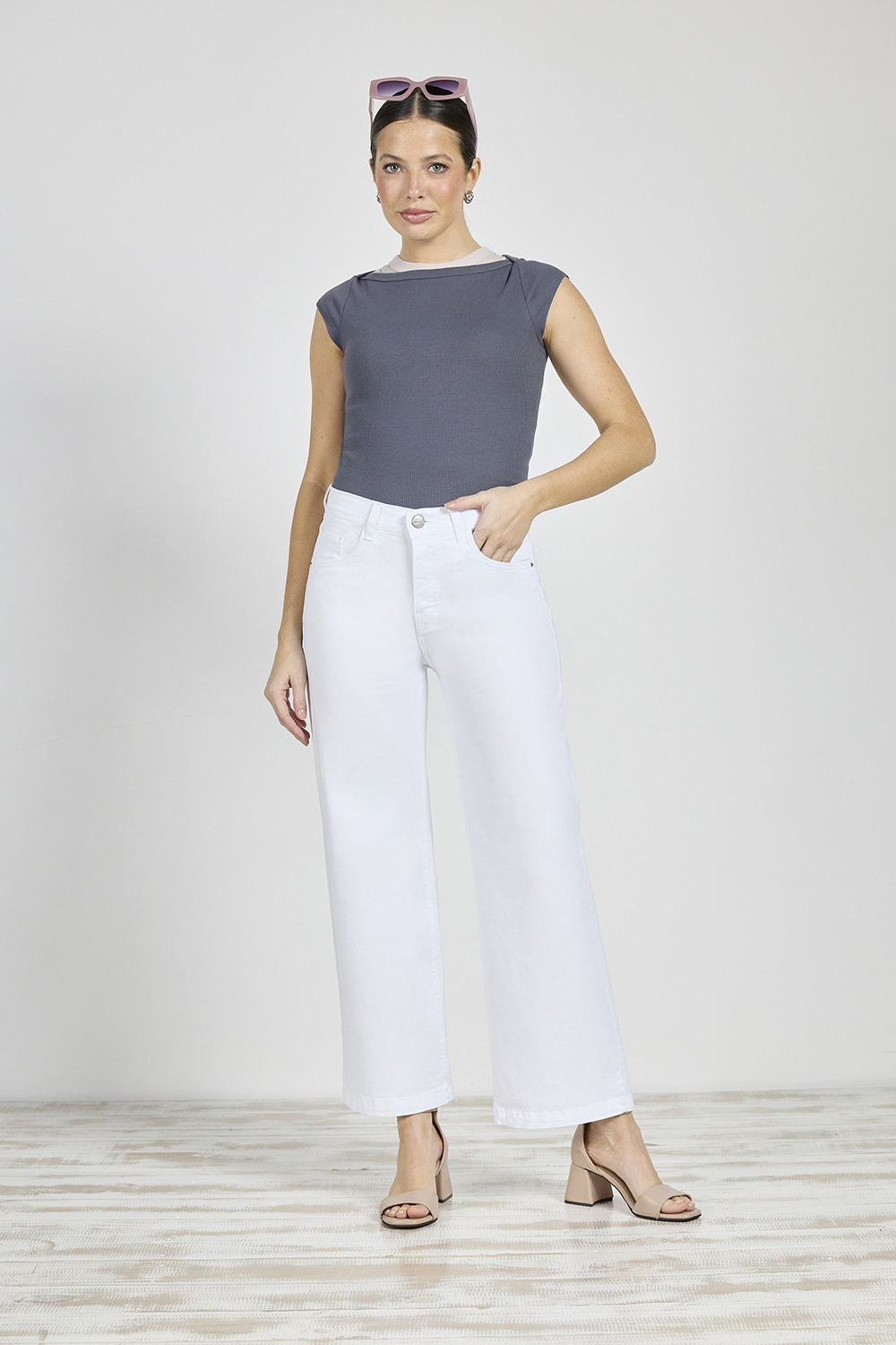 ART. 148 | CROP WIDE LEG BLANCO ELASTIZADO