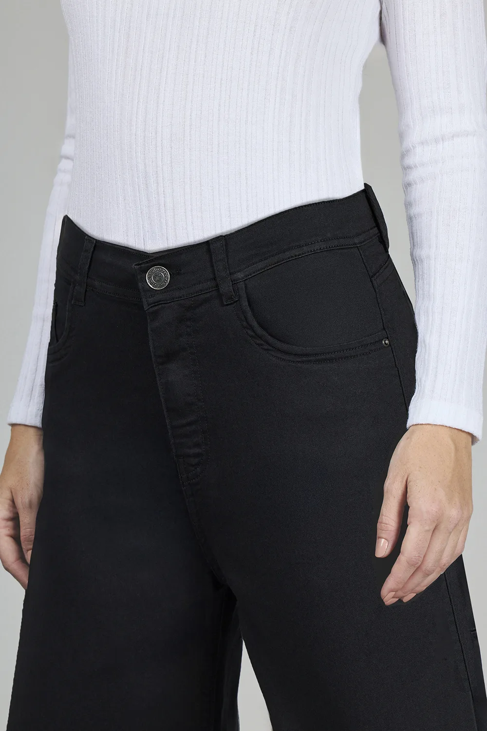 ART. 171 | WIDE LEG NEGRO CLÁSICO ELASTIZADO - Imagen 3