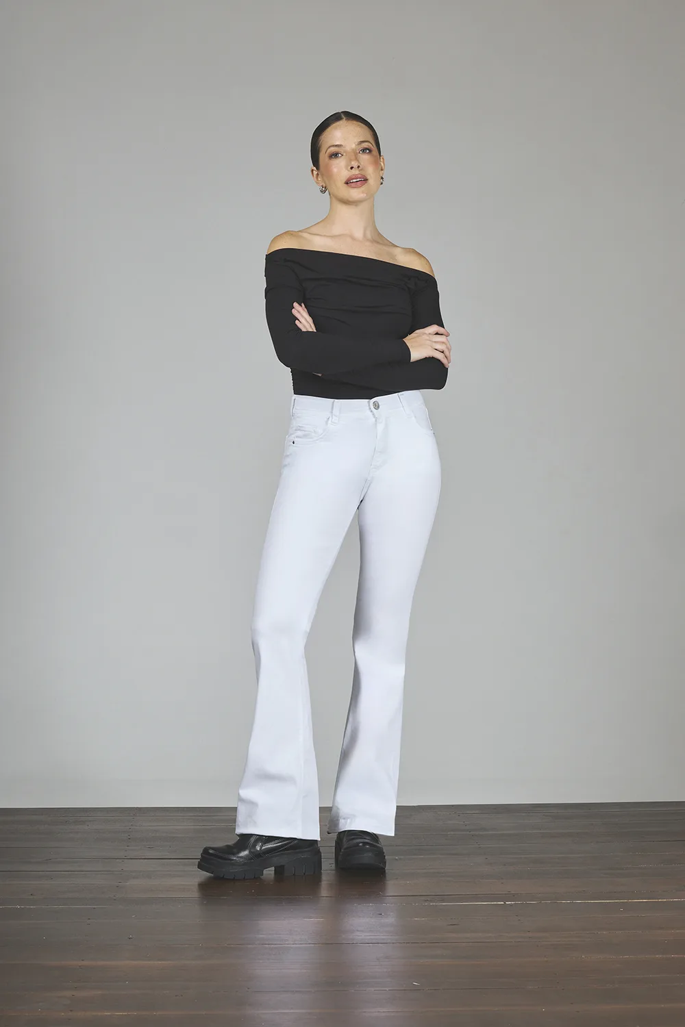 ART. 209 | SEMI OXFORD BLANCO CLÁSICO ELASTIZADO