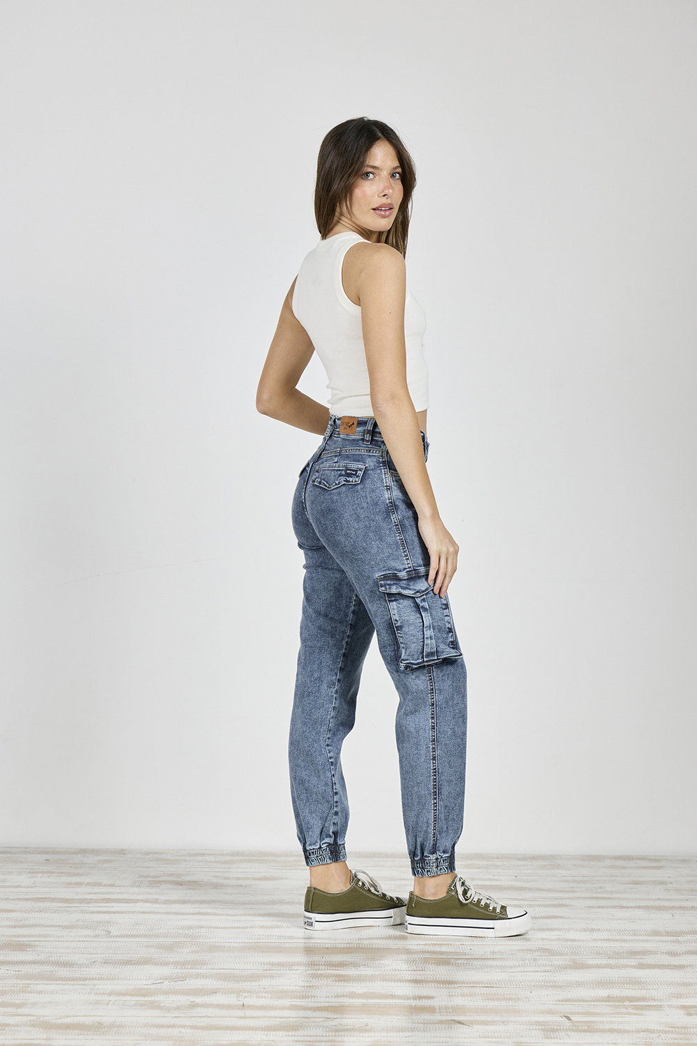 Alternative view of ART. 226 | JOGGER CARGO CON PUÑO TRAPEADO ELASTIZADO