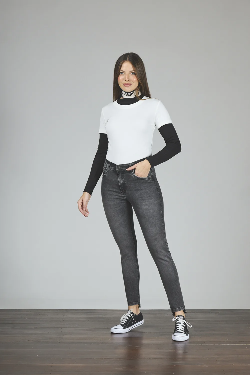 ART. 252 | GRIS HUMO BOTA DESIGUAL ELASTIZADO