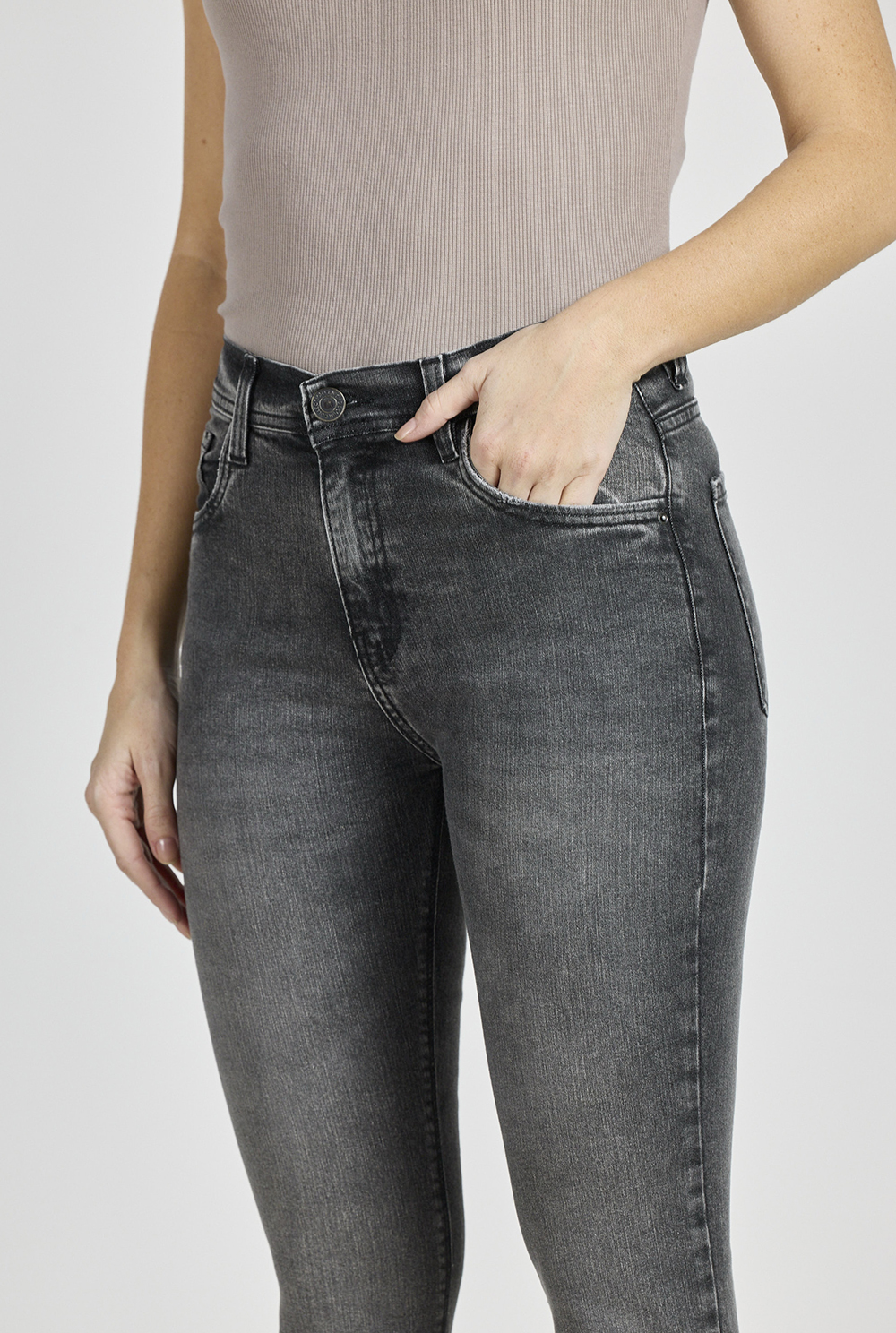 Alternative view of ART. 252 | GRIS HUMO BOTA DESIGUAL ELASTIZADO