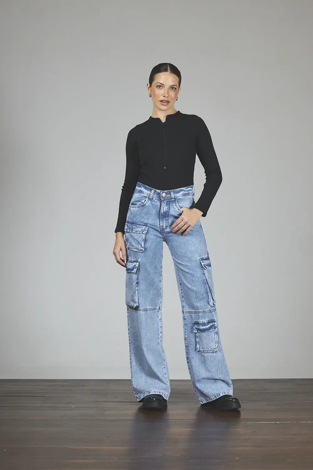 ART. 272 | WIDE LEG CARGO CELESTE BOLSILLO DELANTERO RÍGIDO