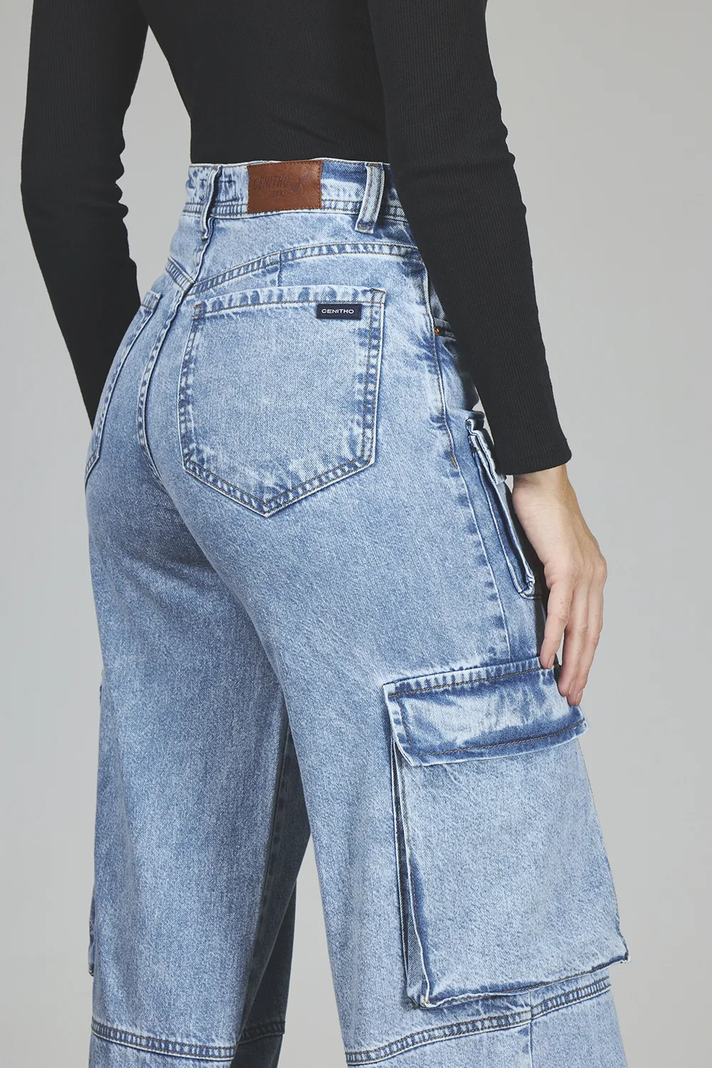 ART. 272 | WIDE LEG CARGO CELESTE BOLSILLO DELANTERO RÍGIDO - Imagen 6