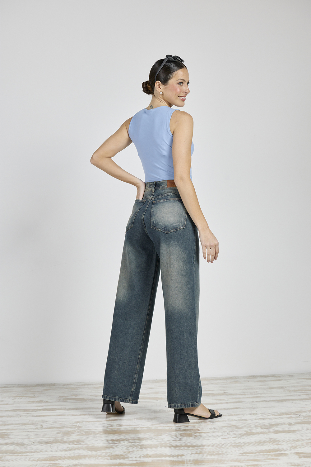 Alternative view of ART. 299 | WIDE LEG CLÁSICO VINTAGE ÓXIDO RÍGIDO