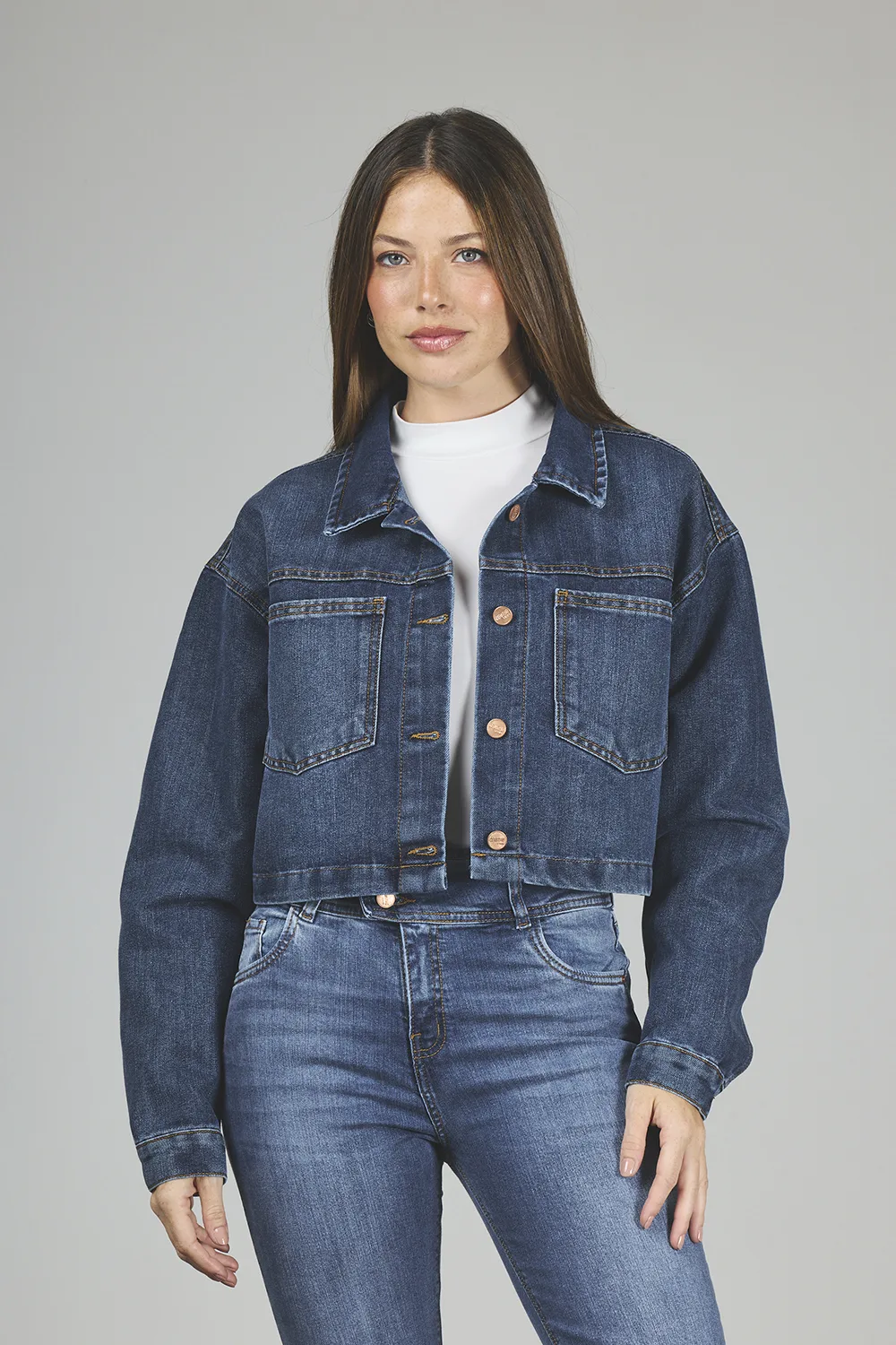 ART. 368 | CAMPERA CROP AZUL RÍGIDO