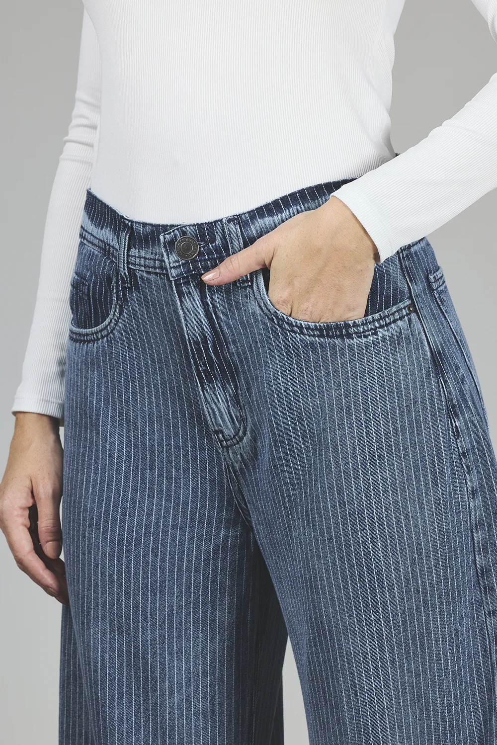 Alternative view of ART. 371 | BALLON STONE RAYADO CON HEBILLA ATRAS RÍGIDO