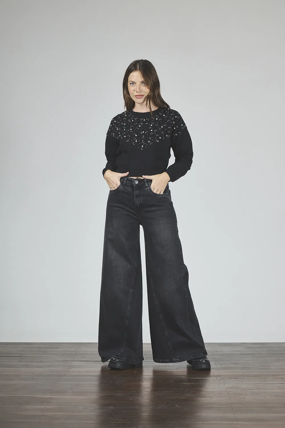 ART. 416 | MAXI BAGGY NEGRO DESTROYER OVERSIZE CON RECORTE ELASTIZADO