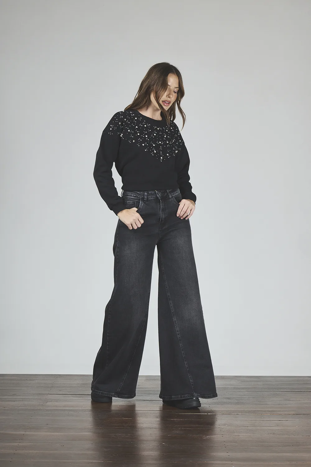 ART. 416 | MAXI BAGGY NEGRO DESTROYER OVERSIZE CON RECORTE ELASTIZADO - Imagen 5