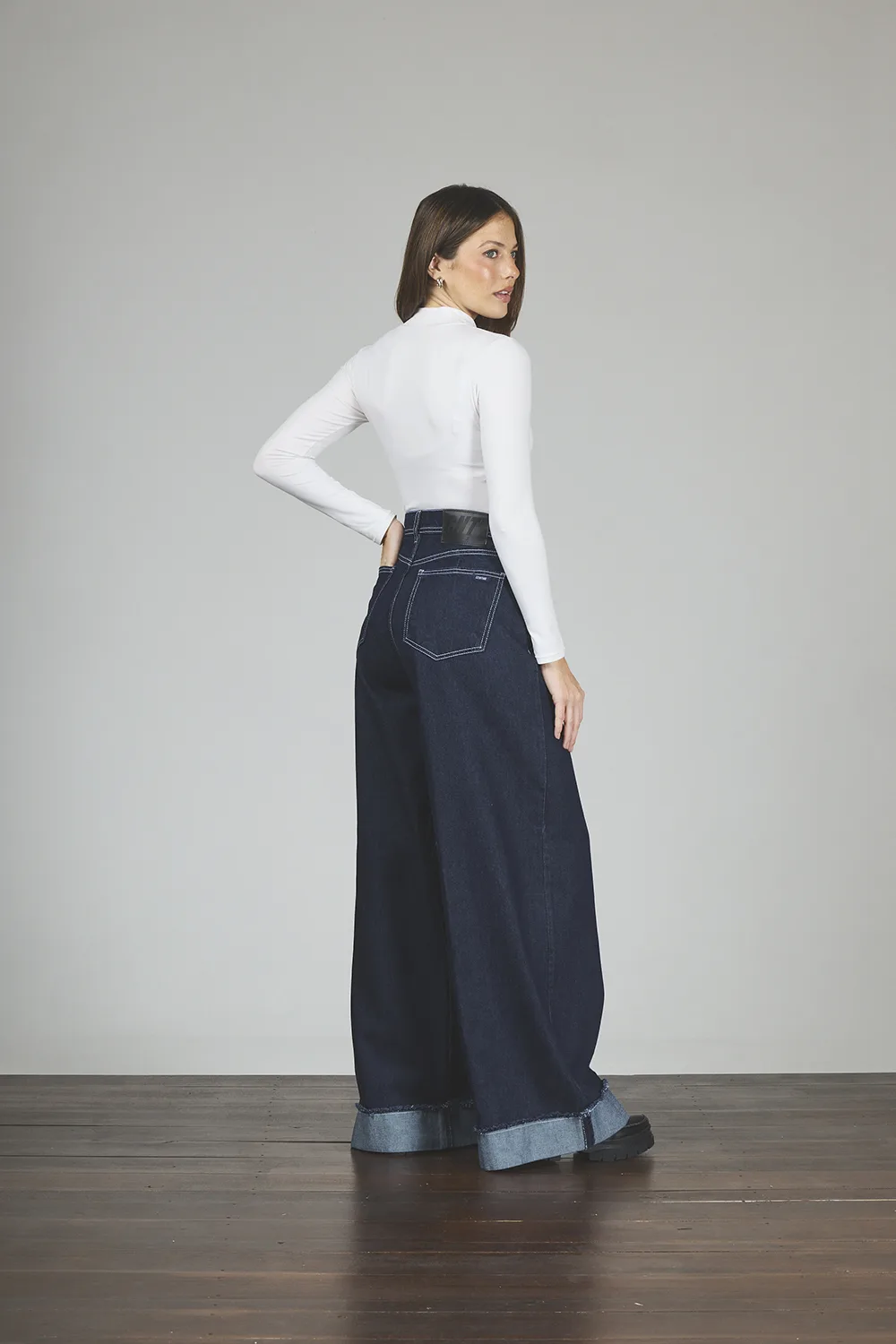 Alternative view of ART. 417 | MAXI BAGGY AZUL CON ALFORZA BOTA DOBLES RÍGIDO