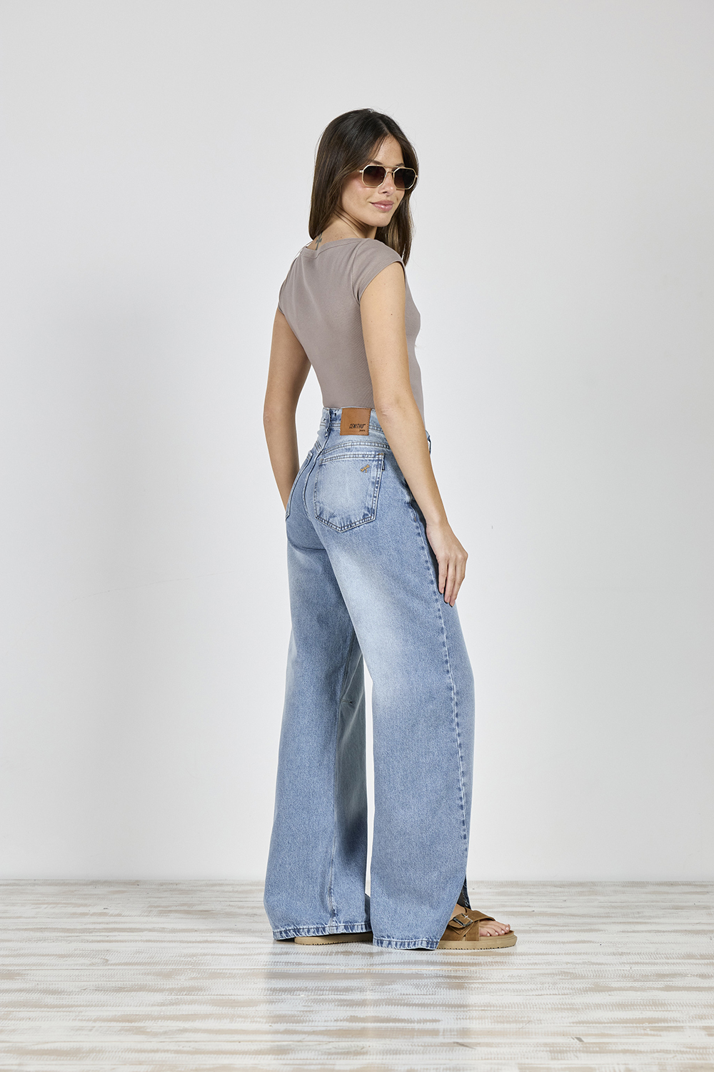 Alternative view of ART. 431 | BAGGY STONE CON RECORTE ABERTURA EN BOTA RÍGIDO