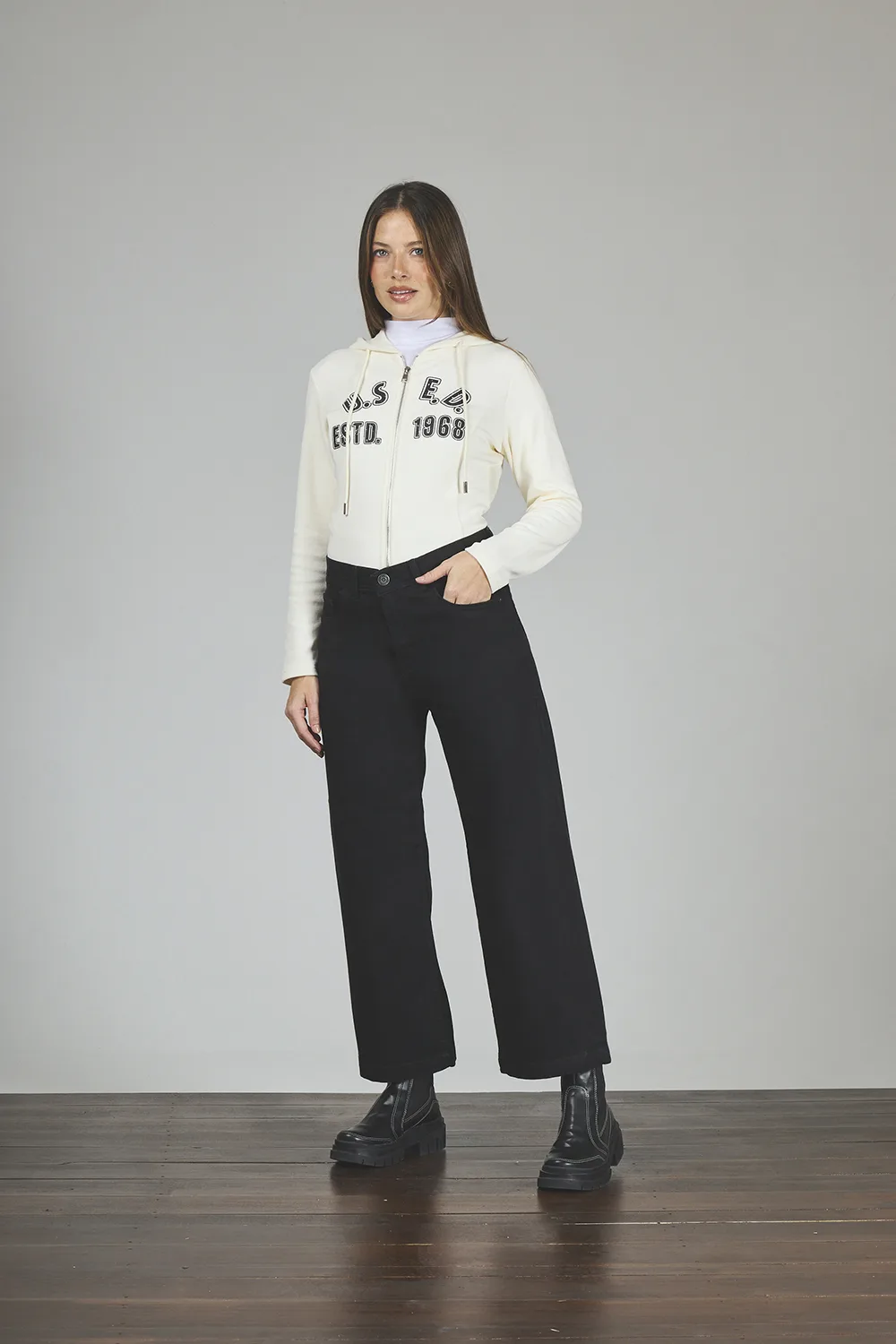 ART. 459 | CROP WIDE LEG NEGRO ELASTIZADO