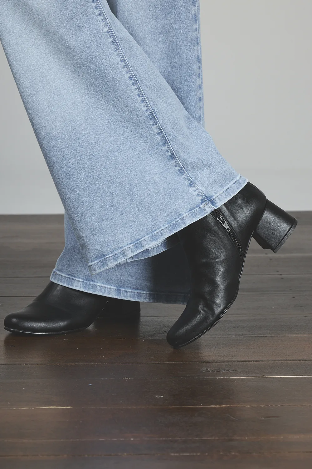 ART. 463 | WIDE LEG CELESTE ELASTIZADO - Imagen 6