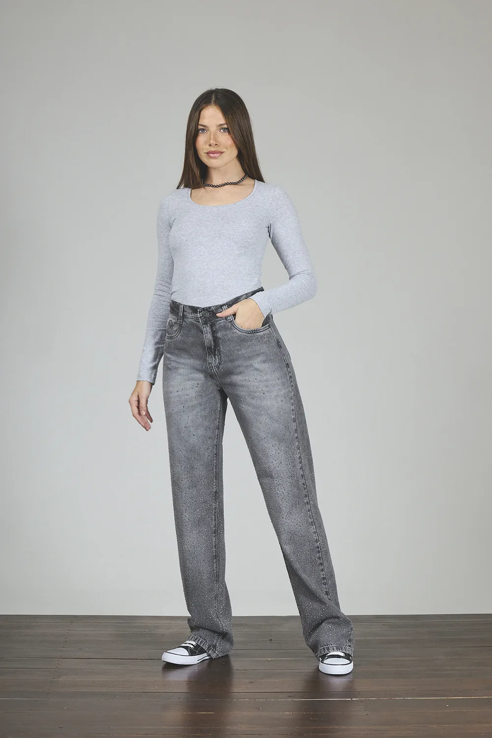 ART. 403 | RECTO GRIS CON STRASS RÍGIDO