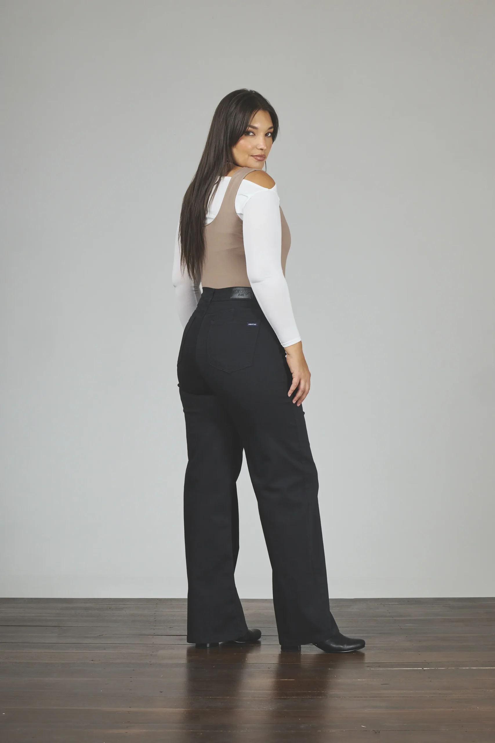 Alternative view of ART. 792 | WIDE LEG NEGRO CLÁSICO ELASTIZADO