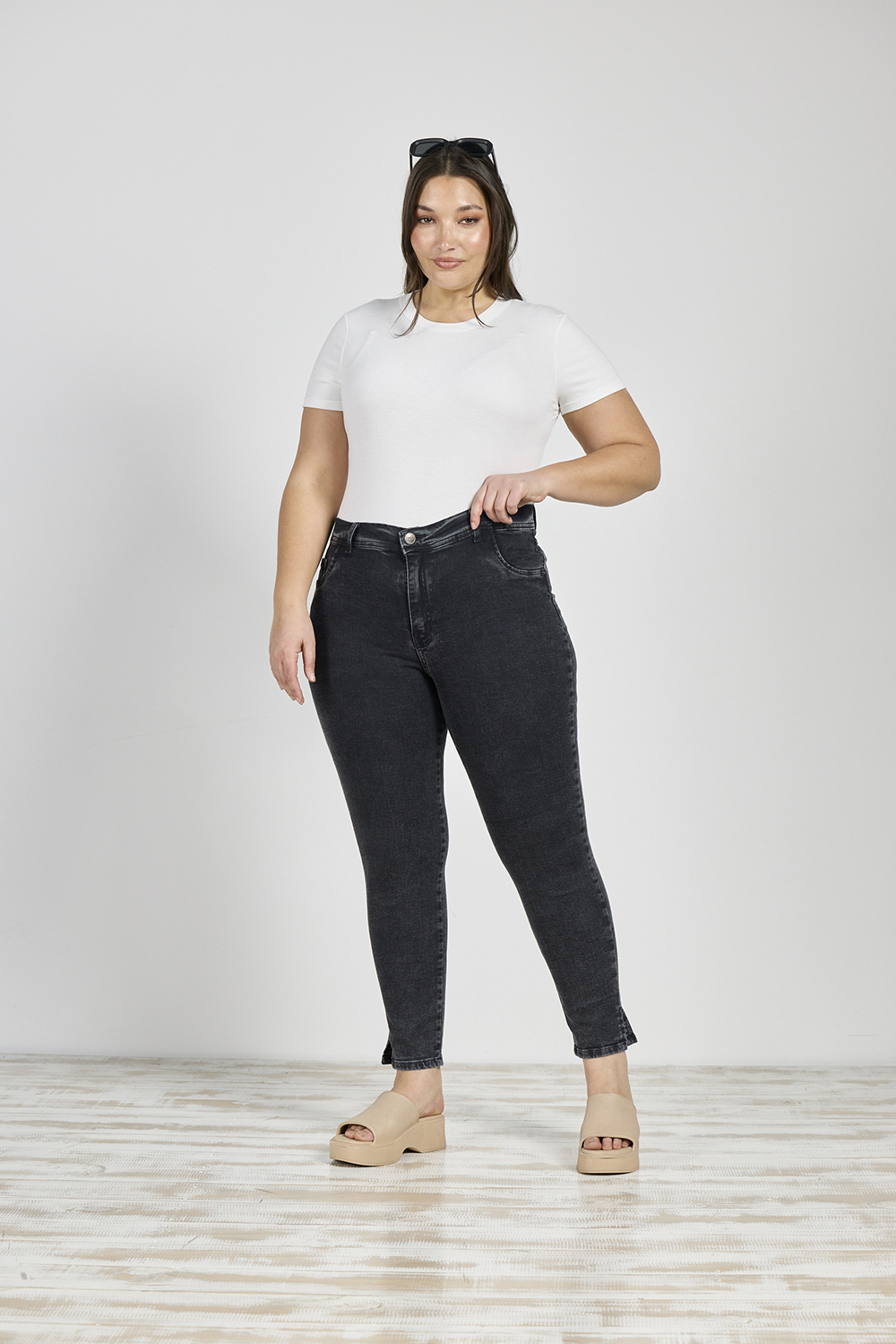 ART. 824 | GRIS HUMO TAJO EN LA BOTA ELASTIZADO