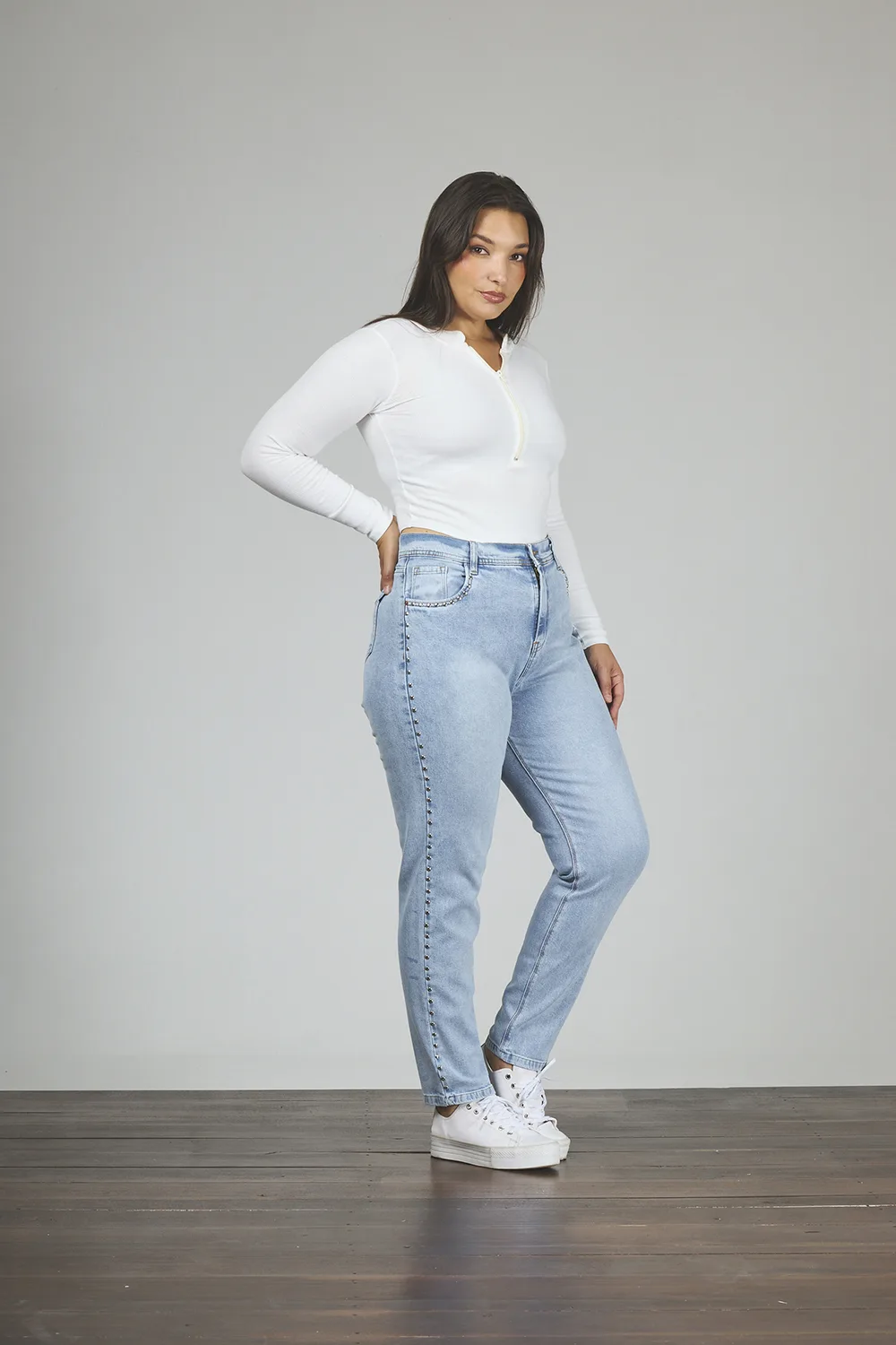 ART. 830 | MOM CELESTE TACHA LATERAL RIGIDO