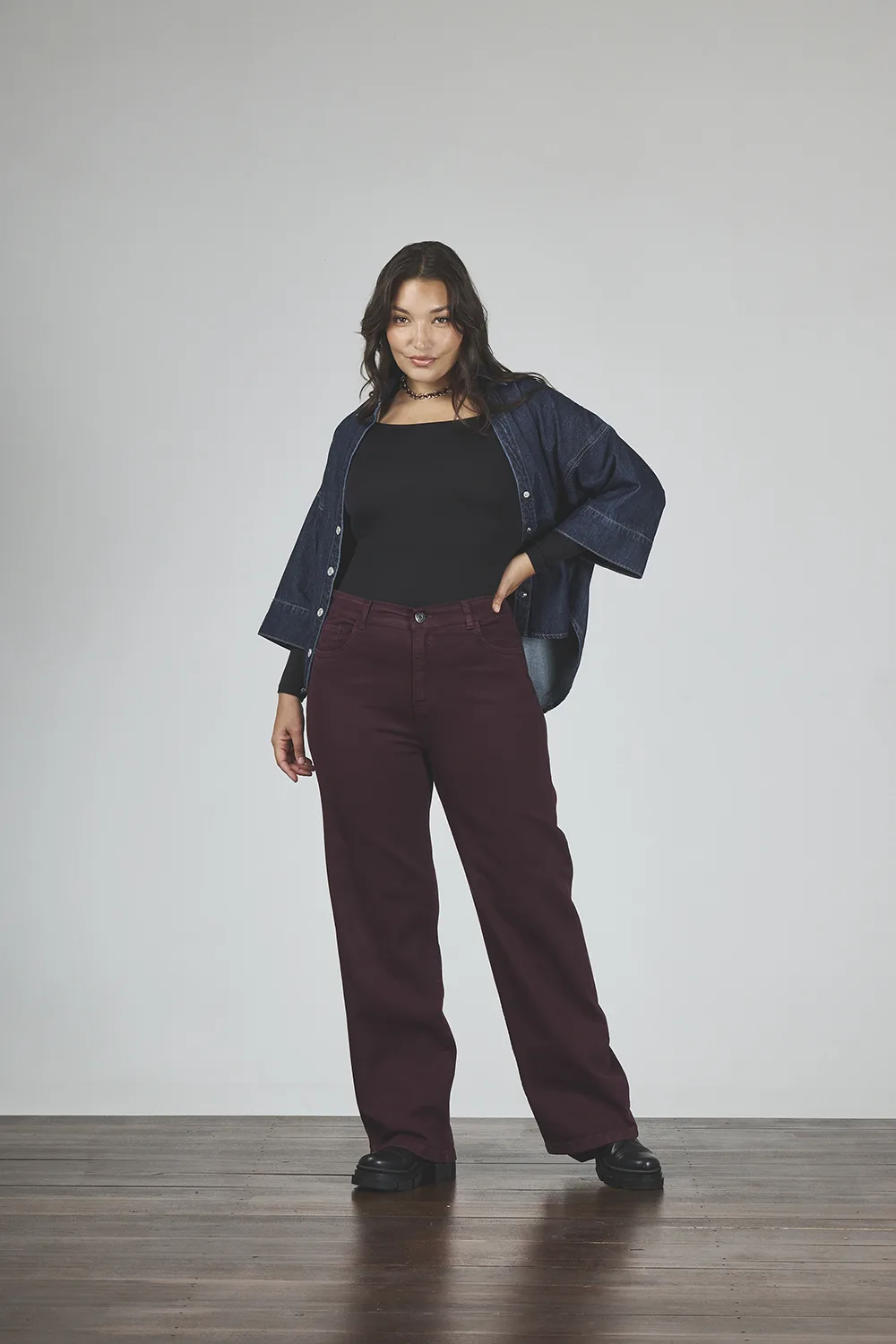 ART. 863 | WIDE LEG CLÁSICO BORDÓ ELASTIZADO