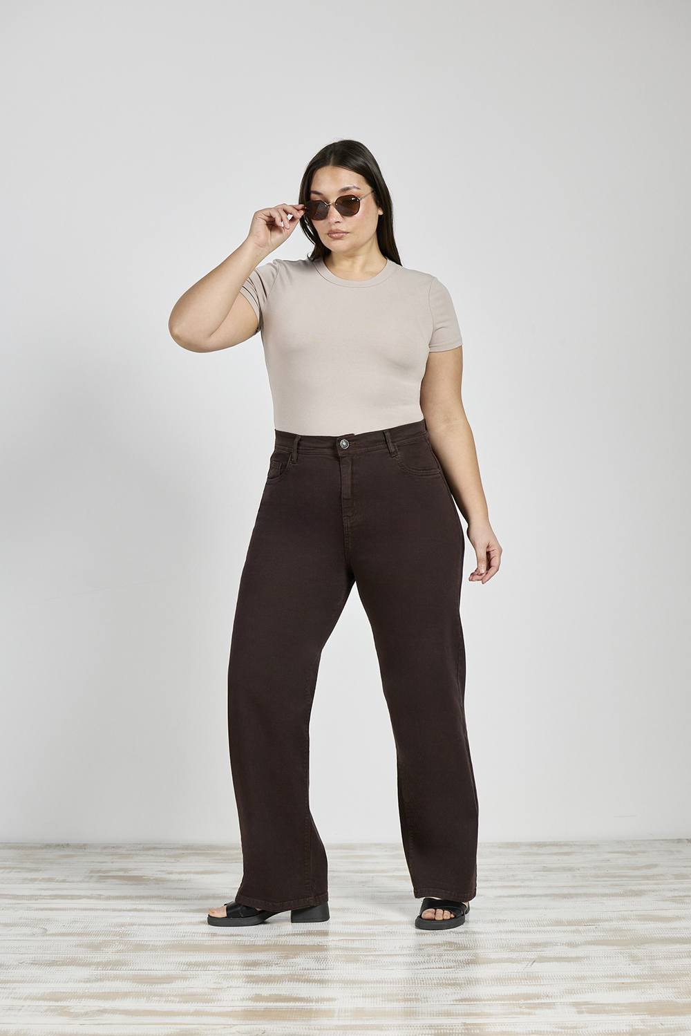 ART. 866 | WIDE LEG CLÁSICO CHOCOLATE ELASTIZADO