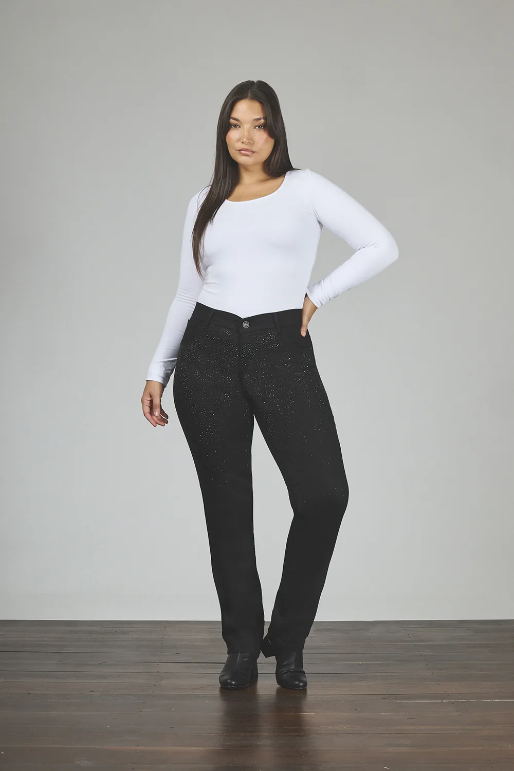 ART. 875 | NEGRO BRILLO EN VISTA ELASTIZADO