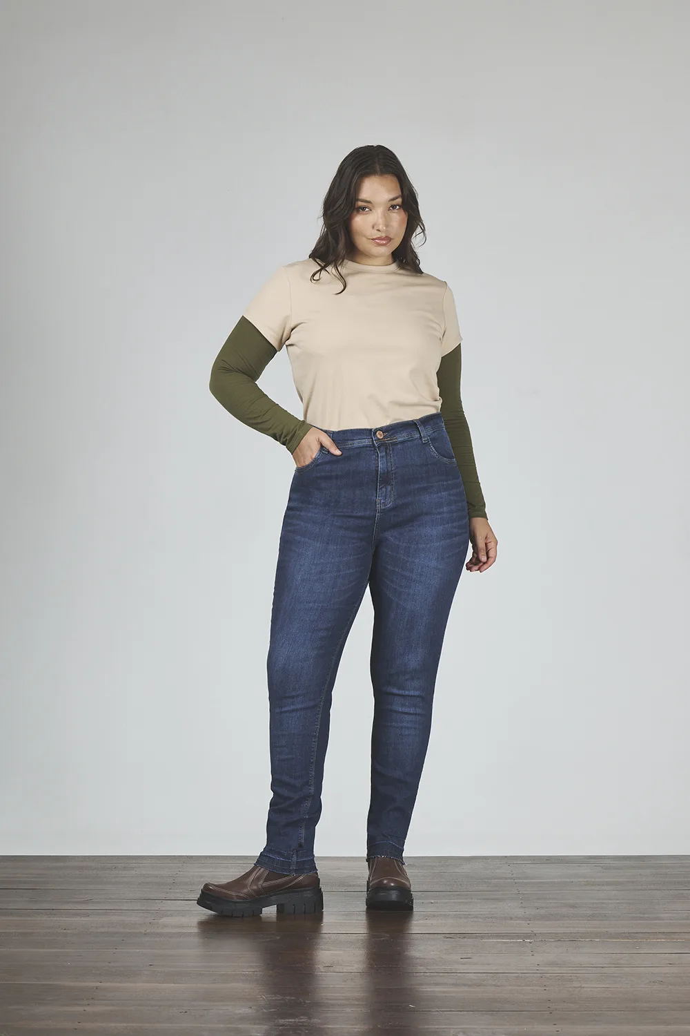 ART. 879 | AZUL CLÁSICO BOTA DESCOCIDA ELASTIZADO