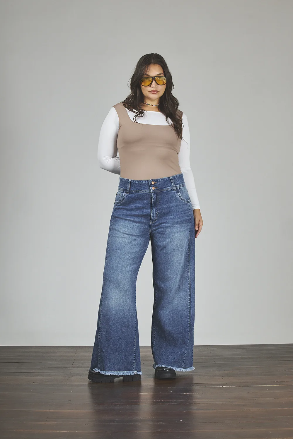 ART. 884 | BAGGY STONE CINTURA ANCHA CON RECORTE DEFLECADO ELASTIZADO