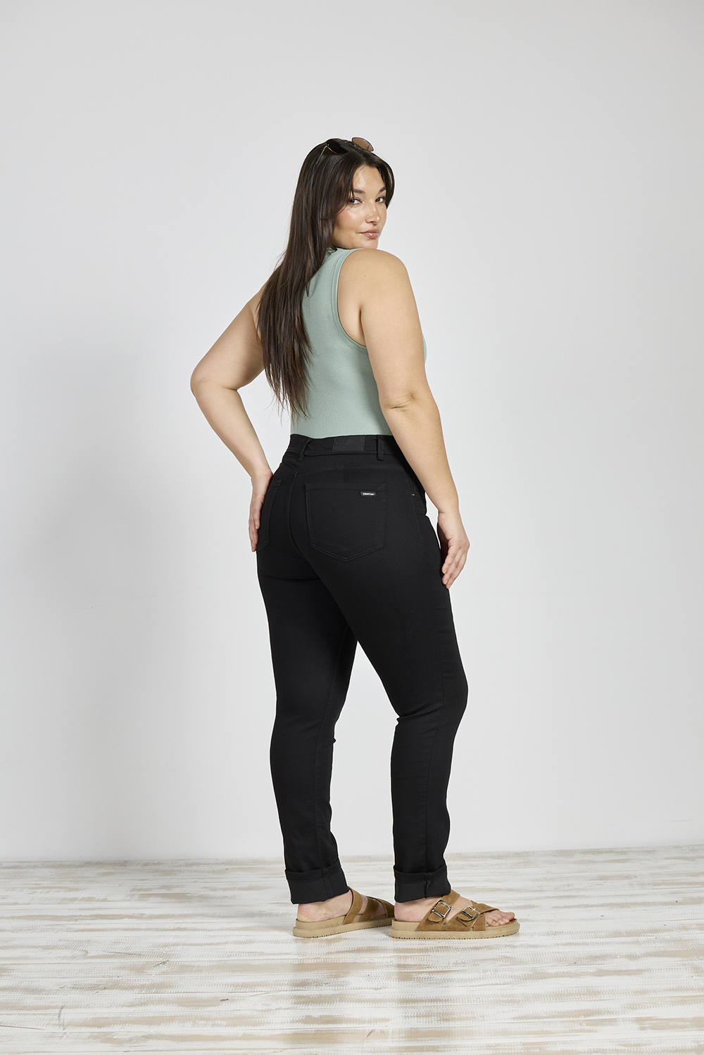 Alternative view of ART. 3006 | NEGRO CLÁSICO ELASTIZADO