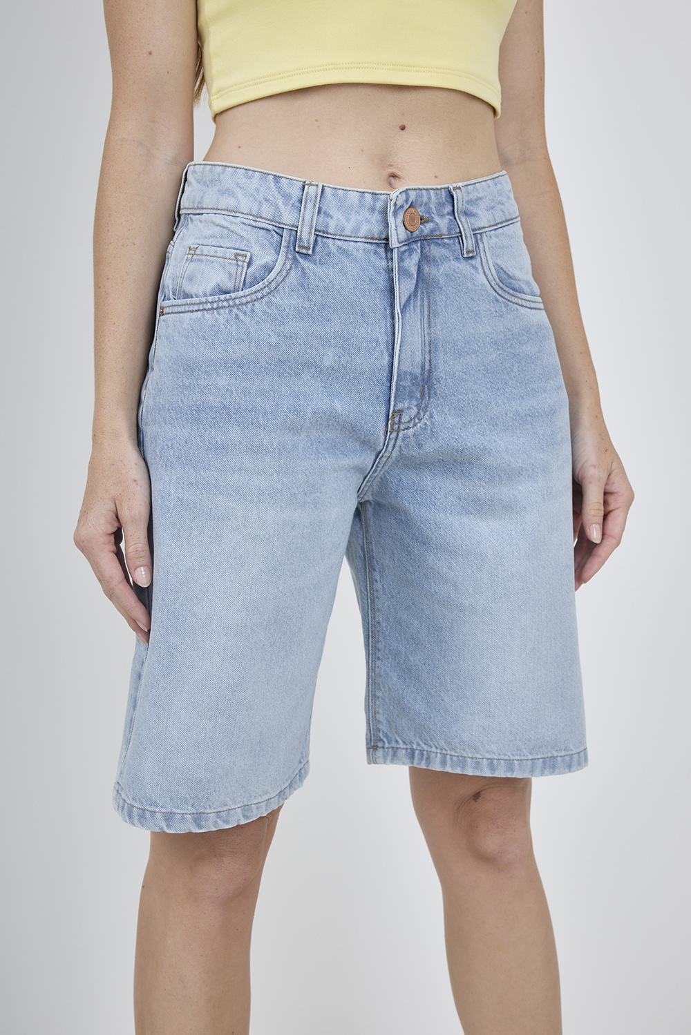 Alternative view of ART. C-127 | BERMUDA BAGGY CLÁSICA CELESTE RÍGIDA