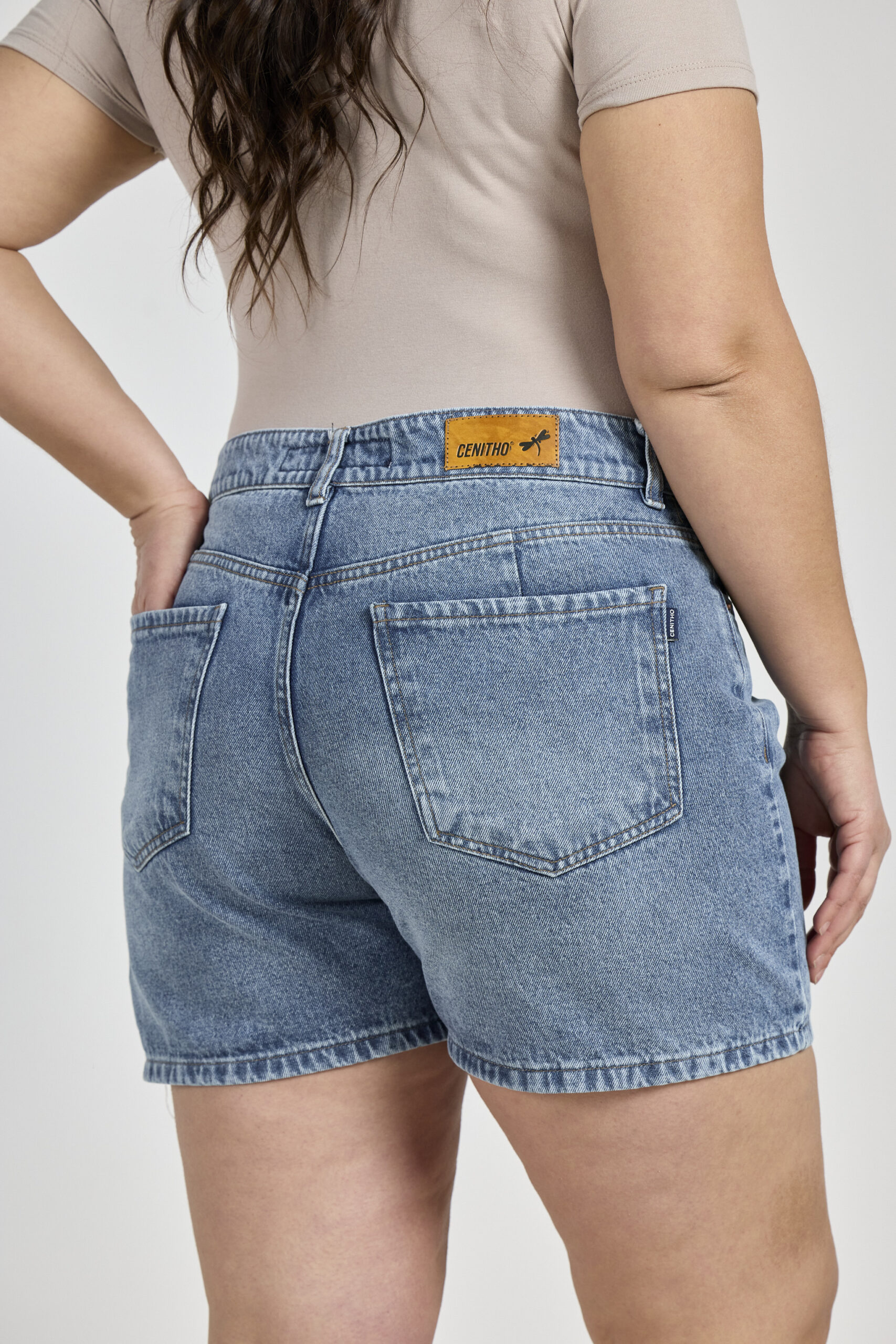 Alternative view of ART. M-566 | SHORT BAGGY STONE RÍGIDO