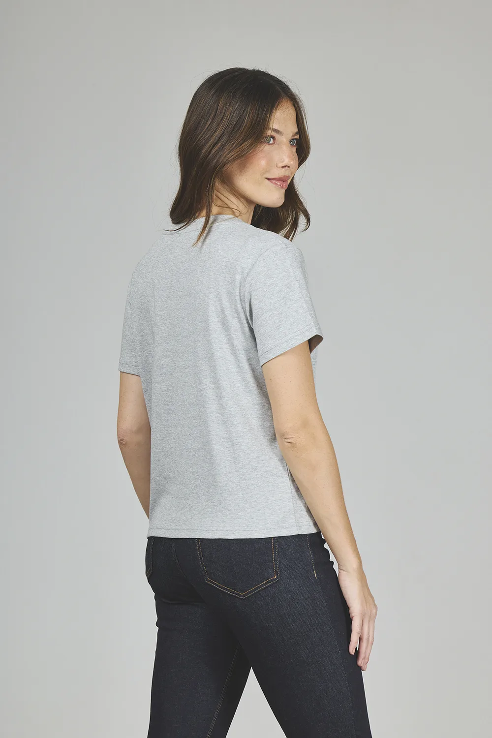 Alternative view of ART. A-43 | REMERA GRIS BORDADO STAR/LENTEJUELAS