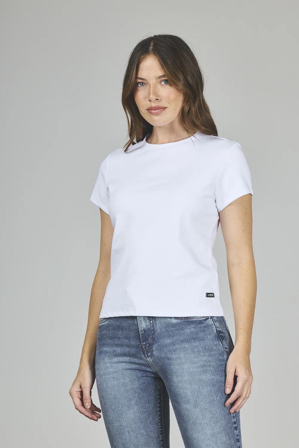ART. A-68 | REMERA BÁSICA BLANCA MANGA CORTA
