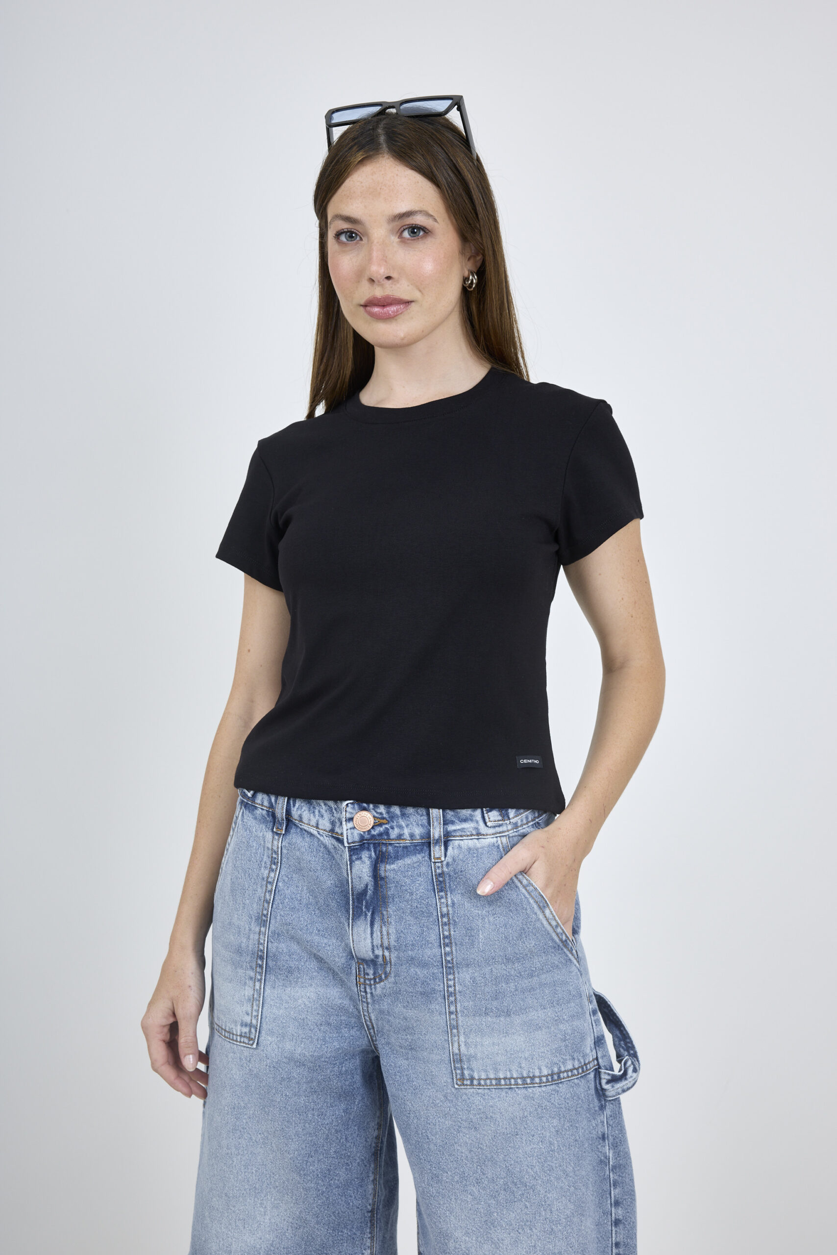 ART. A-69 | REMERA BÁSICA NEGRA MANGA CORTA