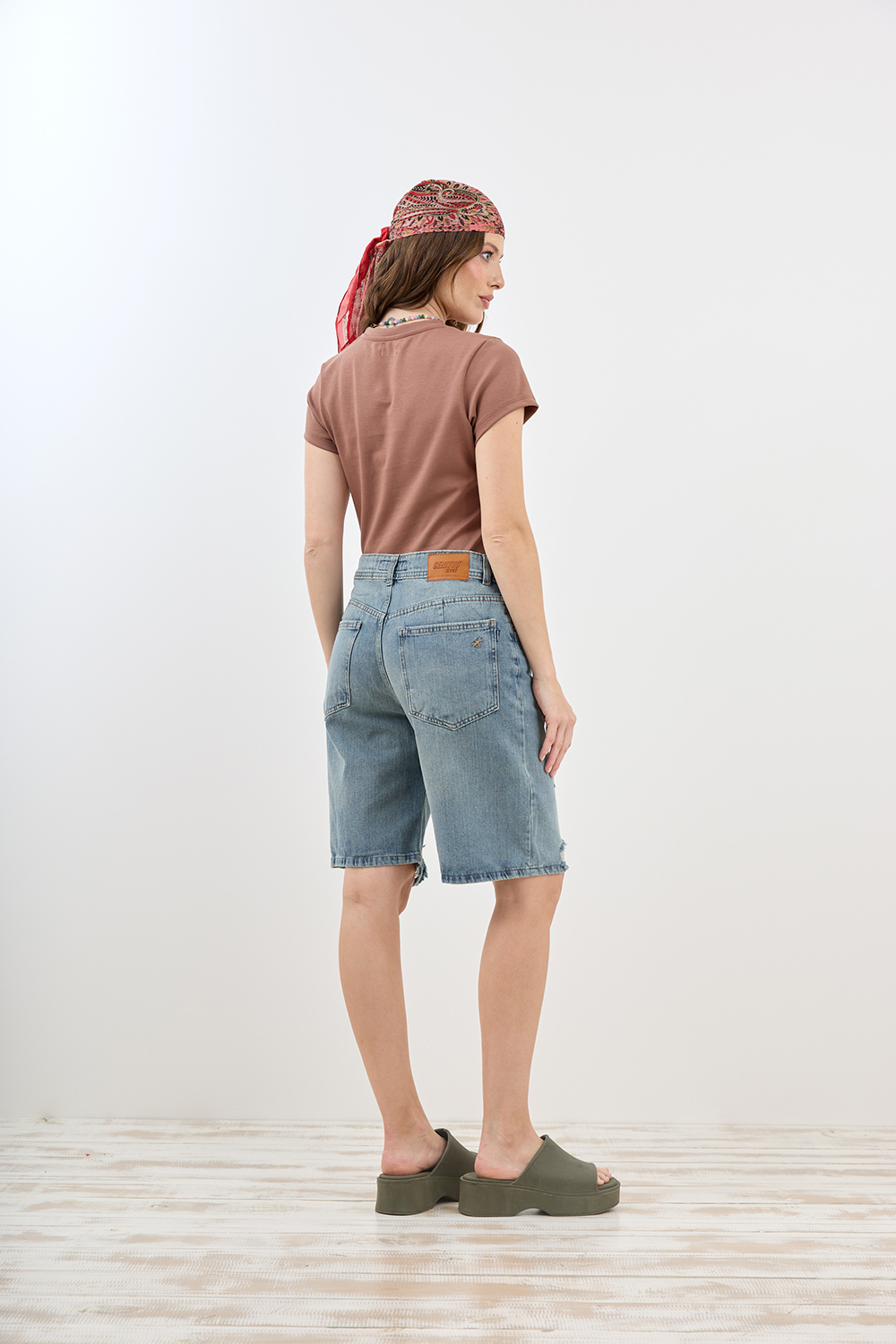 Alternative view of ART. C-133 | BERMUDA BAGGY MATIZADO CON ROTURA RÍGIDO