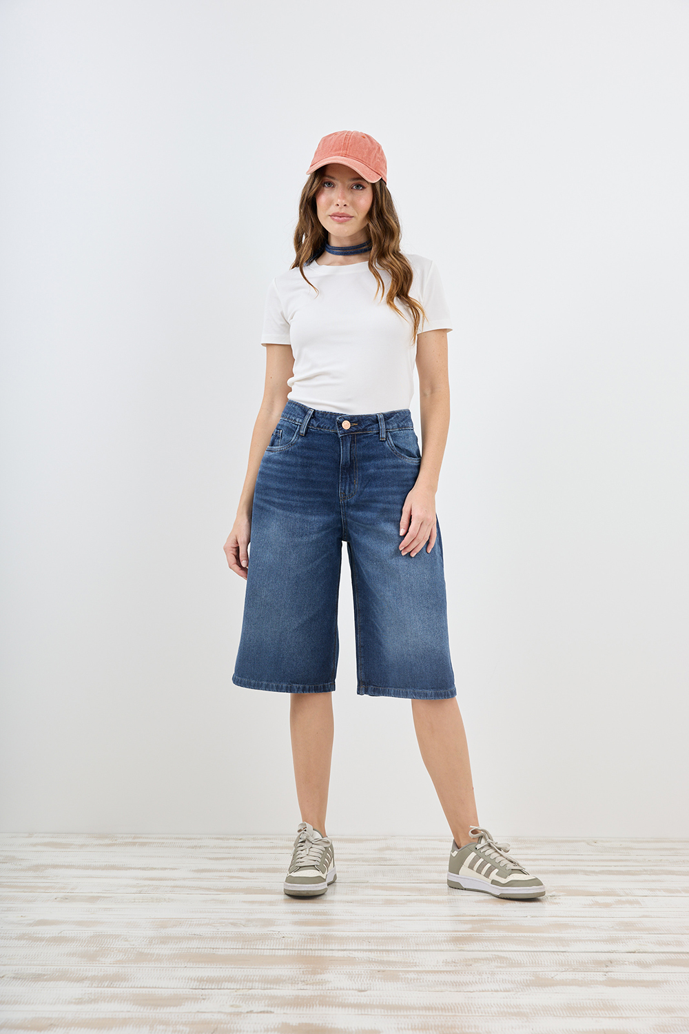 ART. C-140 | BERMUDA MAXI BAGGY AZUL CLÁSICO RÍGIDO