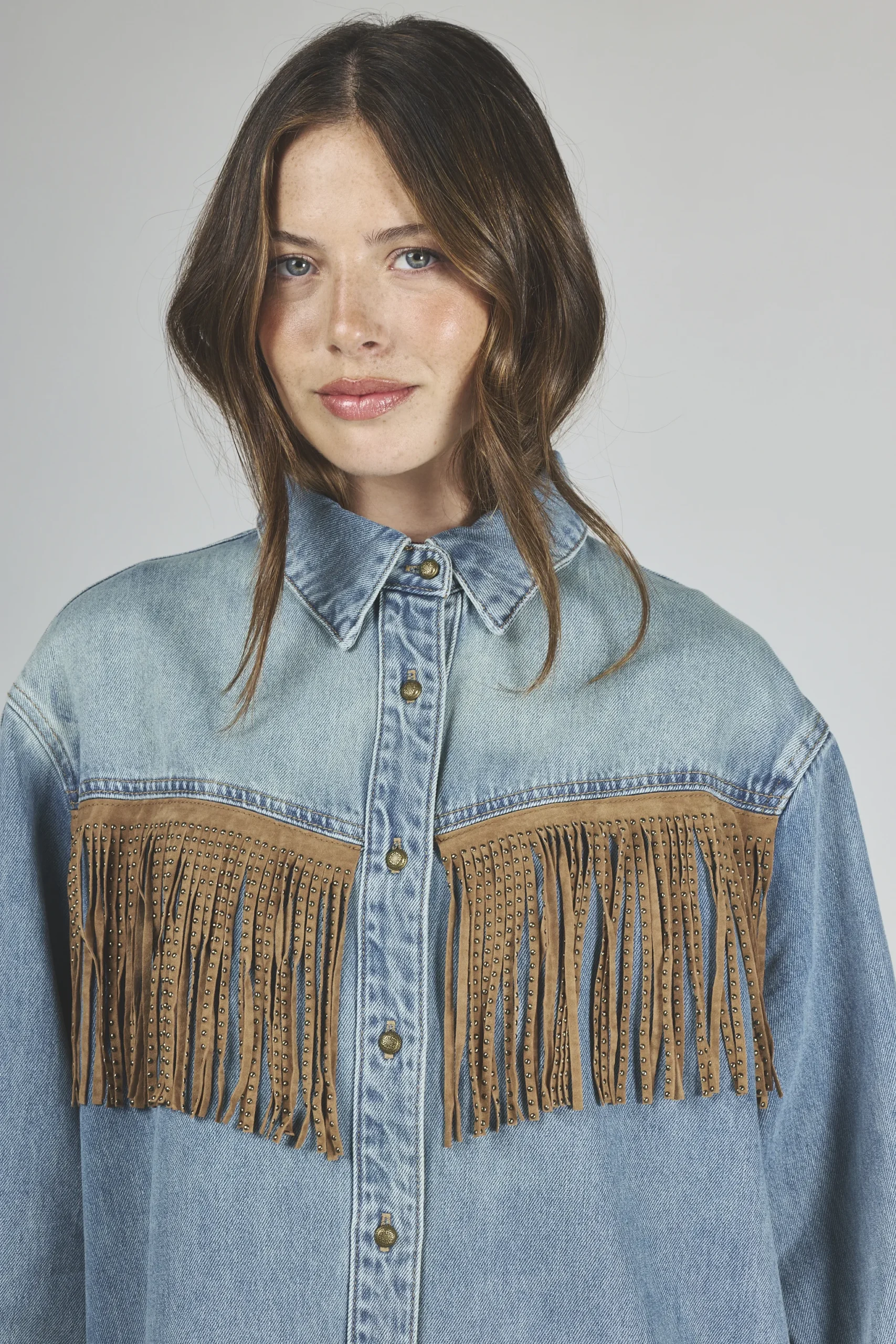 ART. 449 | CAMISA MATIZADO MANGA LARGA CON FLECOS DENIN RIGIDO - Imagen 6