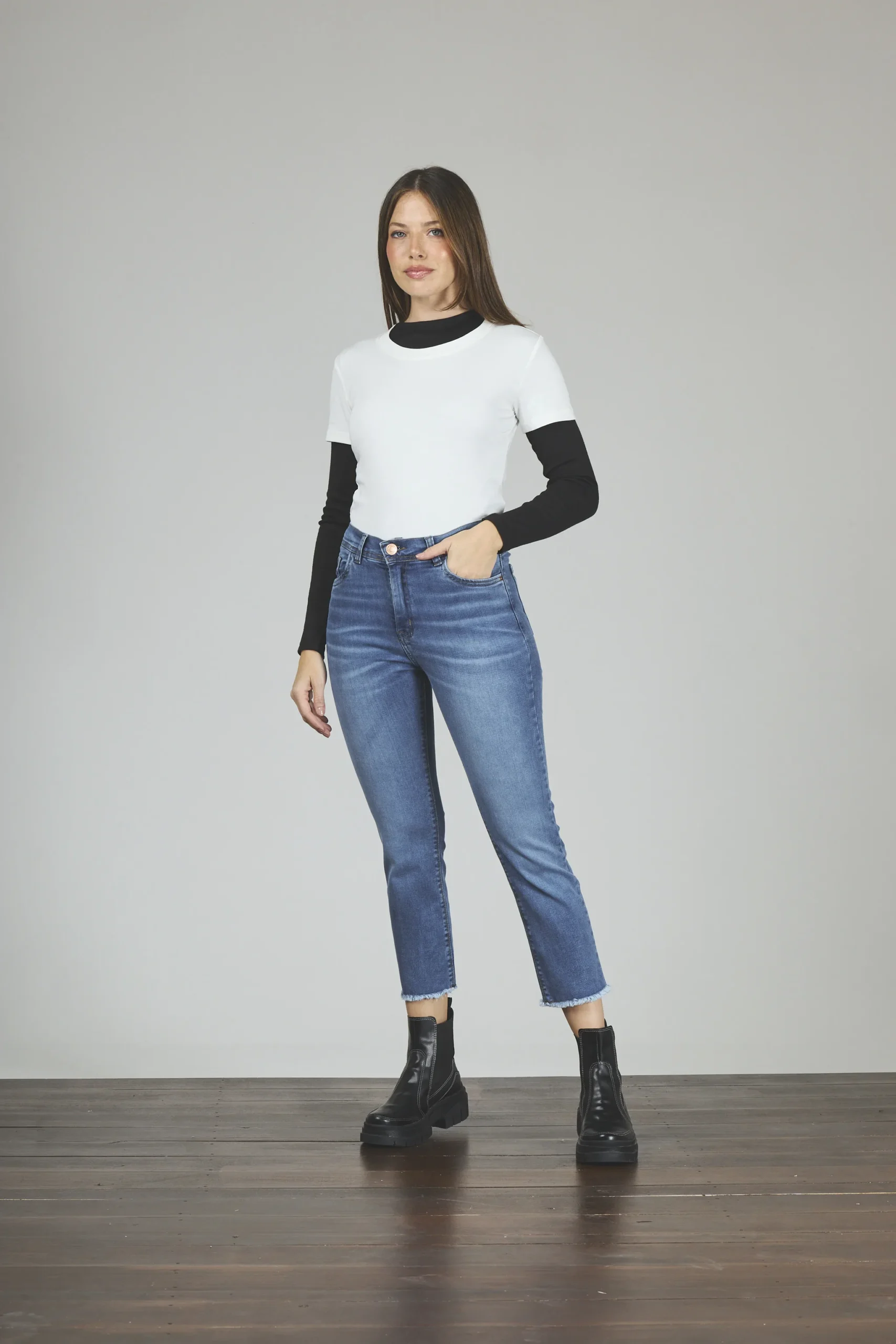 ART. 471 | CROP CLASICO STONE BOTA DEFLECADA ELASTIZADO