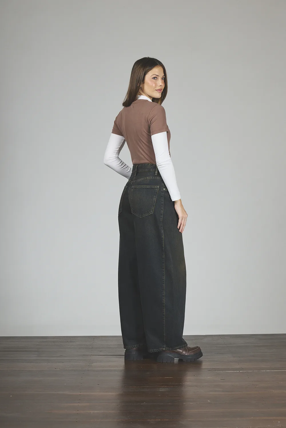 Alternative view of ART. 474 | BALLON OXIDO CON RECORTE Y CINTO RIGIDO