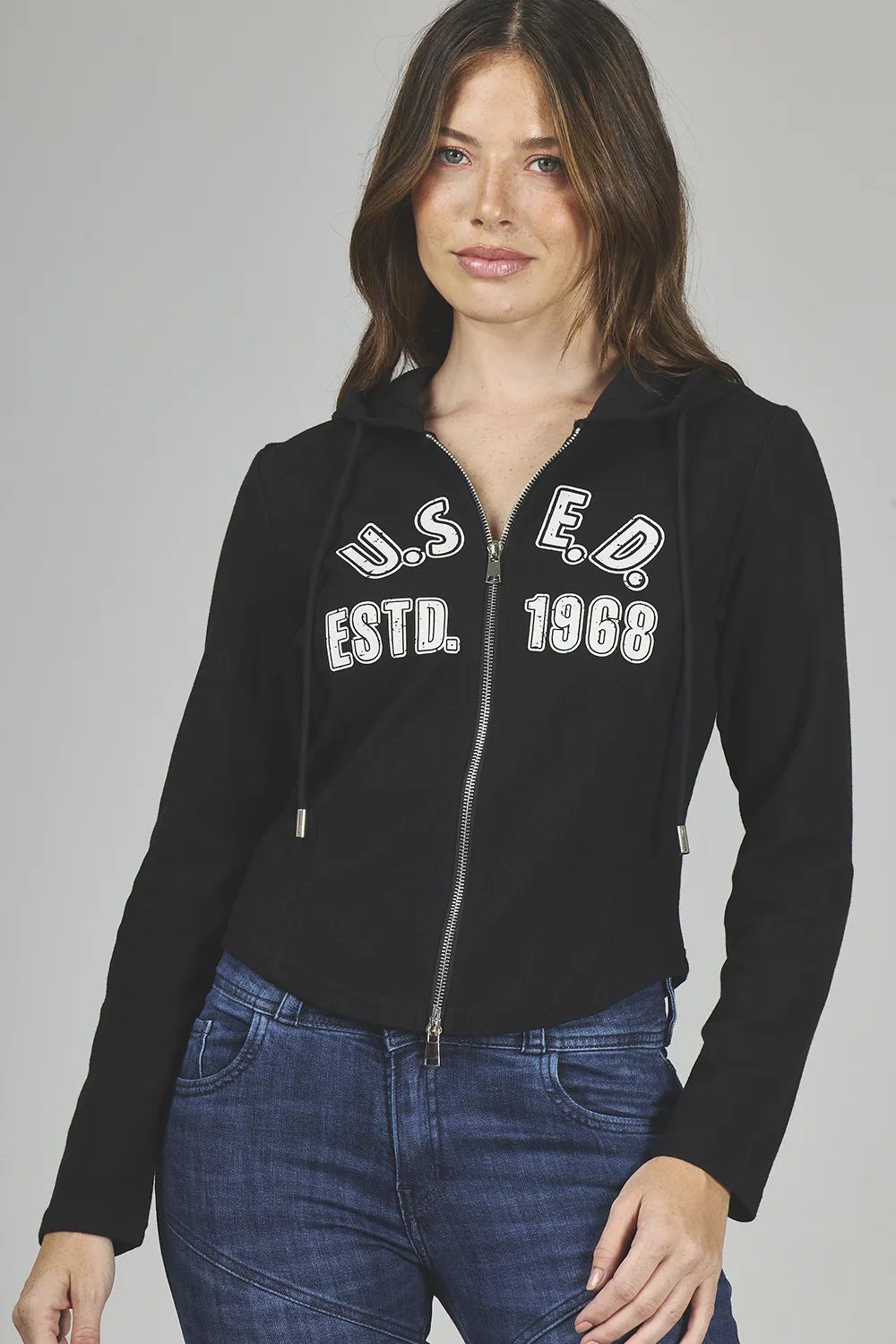 ART. A-28 | CAMPERA JERSEY NEGRO