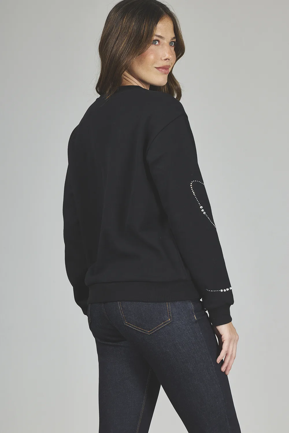 Alternative view of ART. A-61 | BUZO NEGRO CON BRILLO EN ONDAS