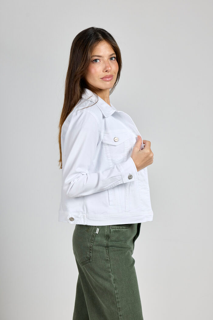 ART. 089 | CAMPERA BLANCA CLÁSICA  ELASTIZADO - Imagen 5