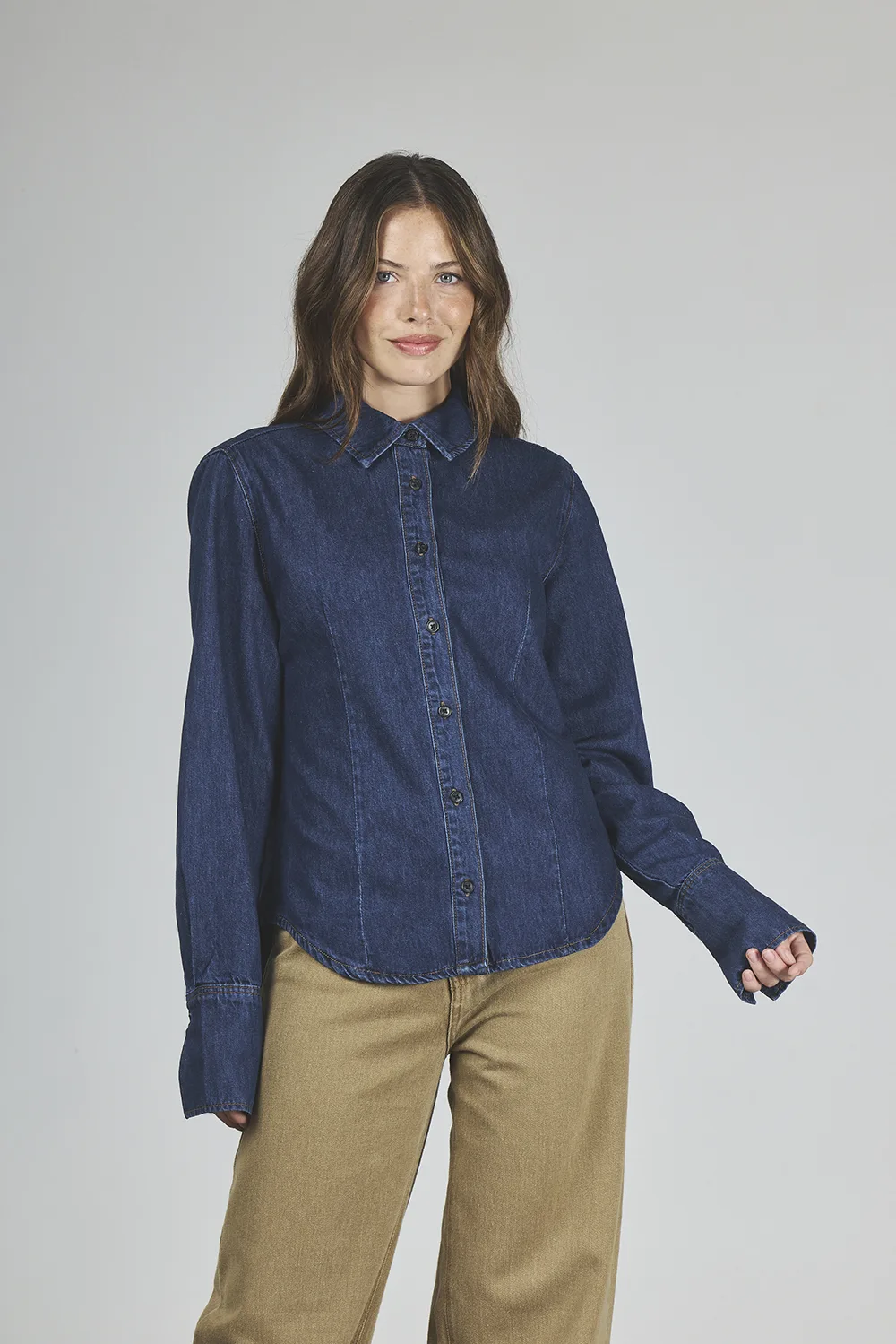 ART. 440 | CAMISA AZUL MANGA LARGA DENIM RIGIDO