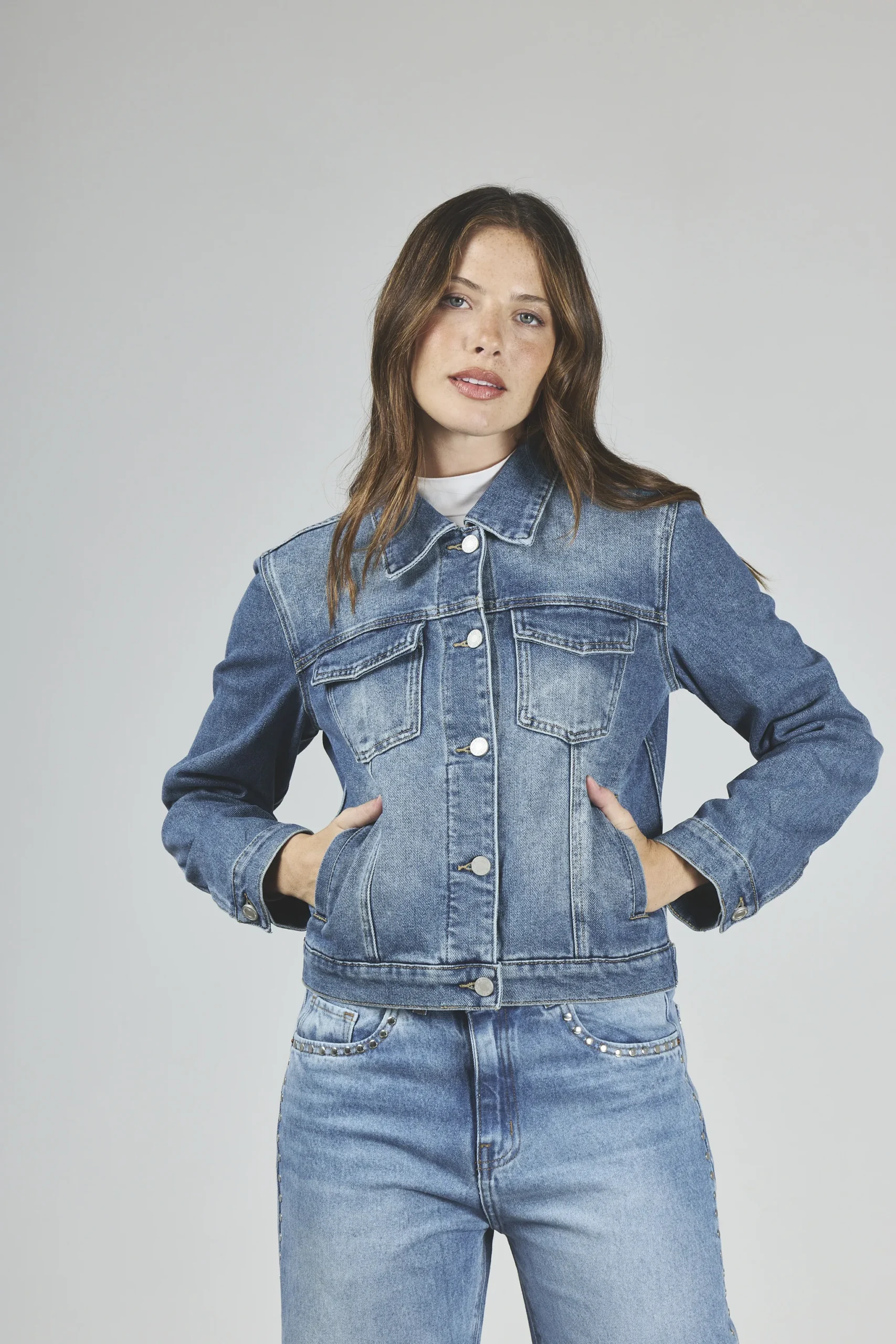 ART. 448 | CAMPERA BOXI STONE RIGIDA - Imagen 4