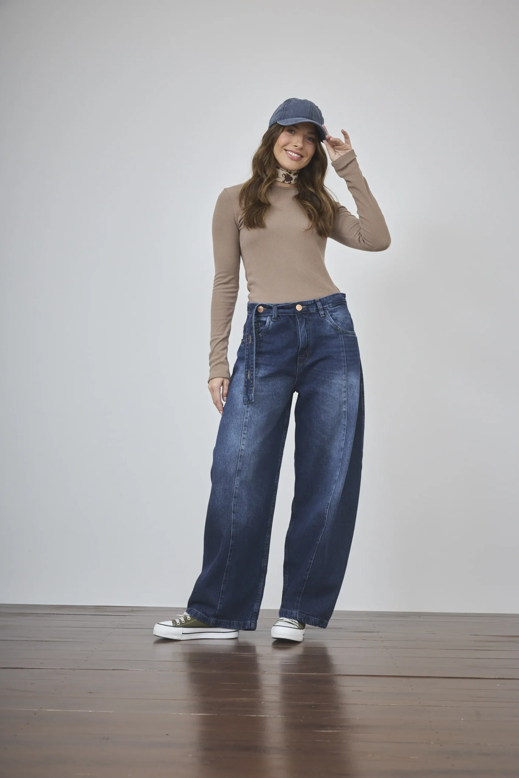 ART. 479 | BALLON AZUL CON RECORTE Y CINTO RIGIDO