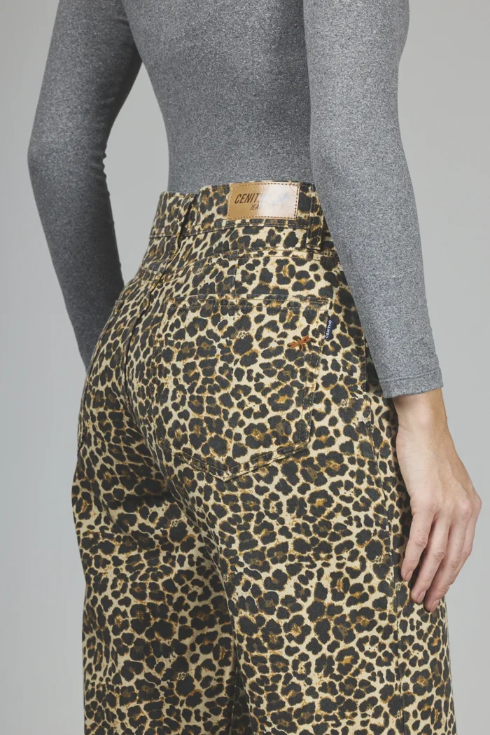 ART. 311 | WIDE LEG ANIMAL PRINT RIGIDO - Imagen 6