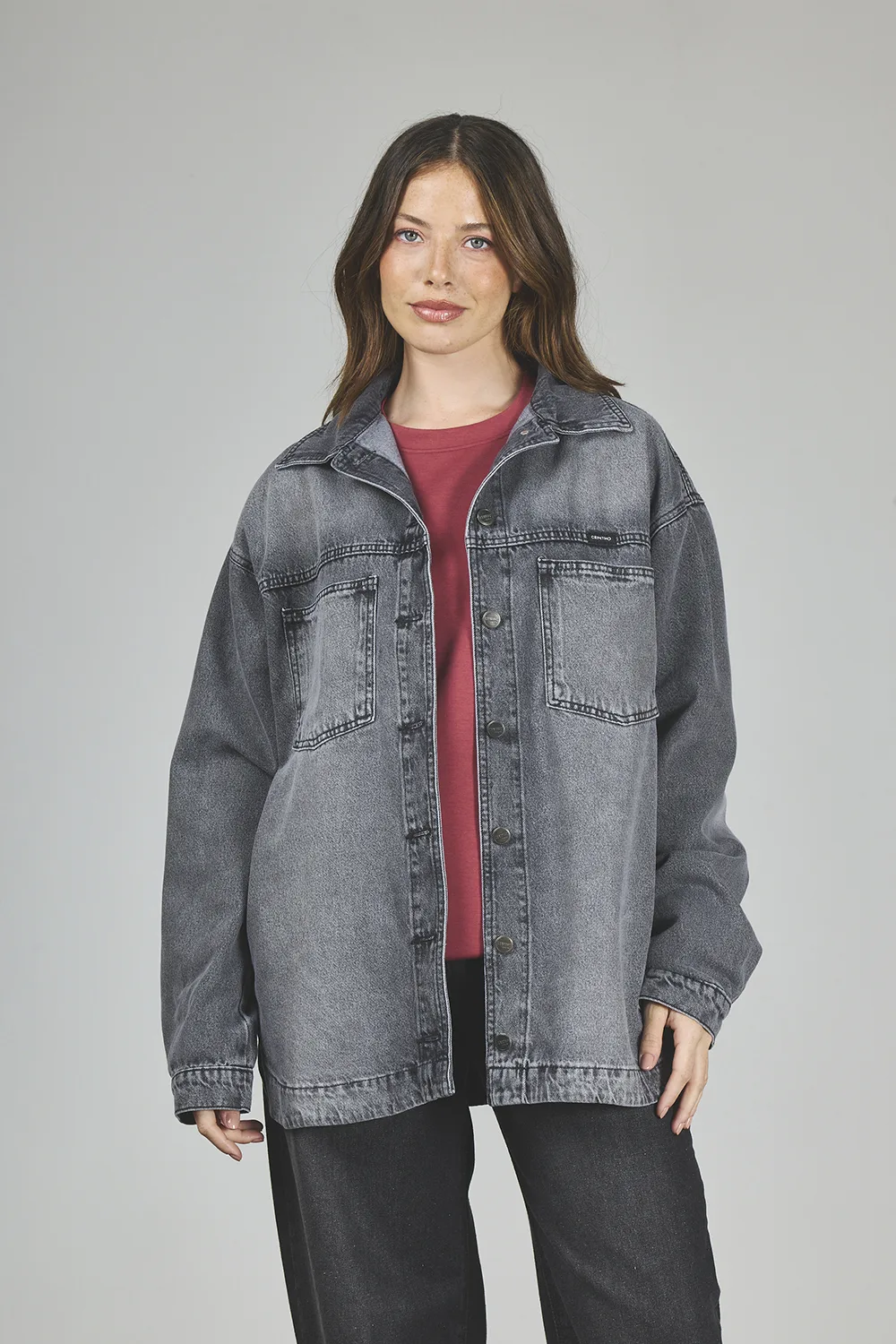 321-1-1-1.webp ART. 321 | CAMISACO OVERSIZE GRIS RÍGIDO - Imagen 1