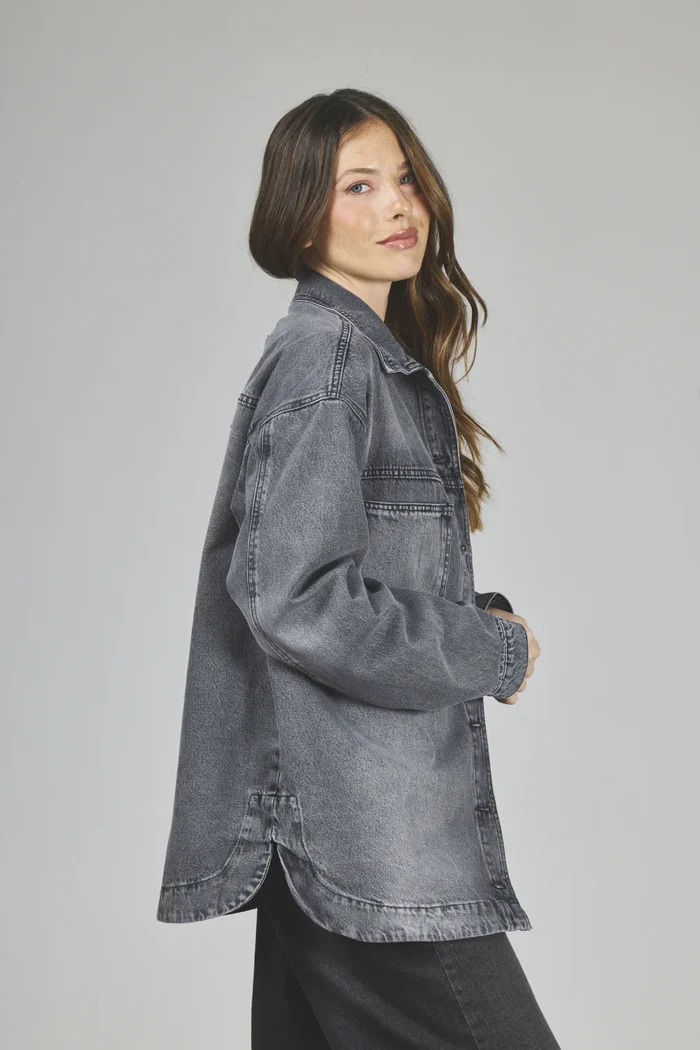 ART. 321 | CAMISACO OVERSIZE GRIS RÍGIDO - Imagen 3