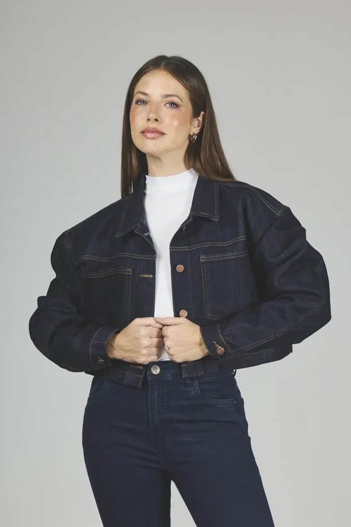 ART. 367 | CAMPERA CROP DARK BLUE RÍGIDO - Imagen 3